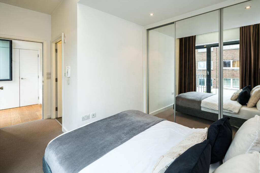 Chic And Spacious Flat Near Bond Street Daire Londra Dış mekan fotoğraf