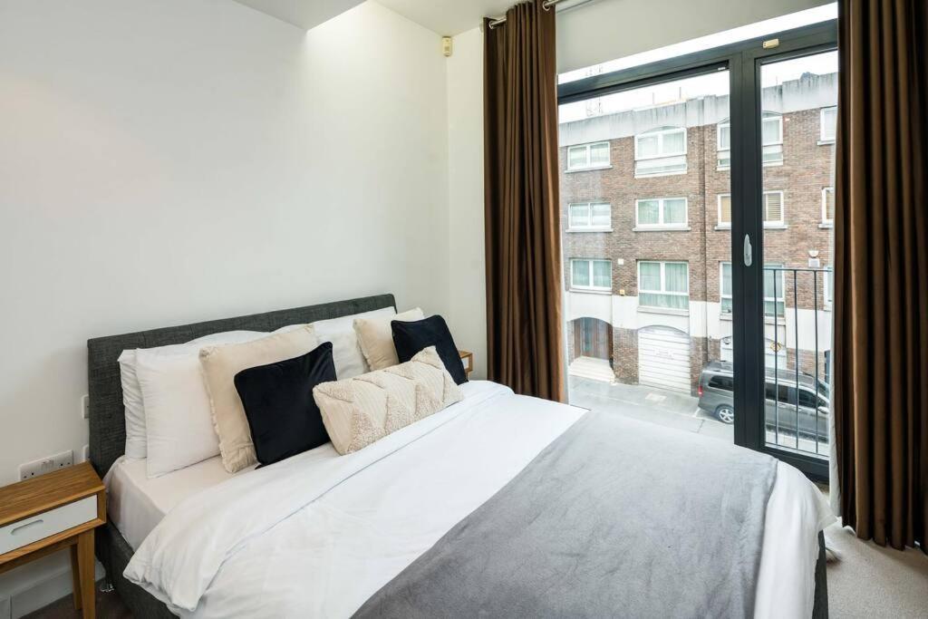 Chic And Spacious Flat Near Bond Street Daire Londra Dış mekan fotoğraf