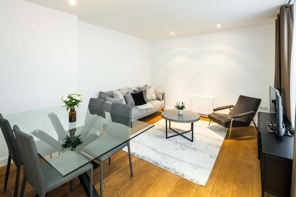 Chic And Spacious Flat Near Bond Street Daire Londra Dış mekan fotoğraf